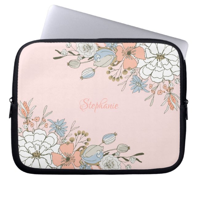 Blush Roze Blauw Bloemen Gepersonaliseerd Laptop Sleeve (Voorkant)