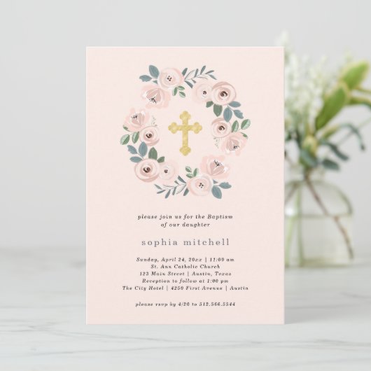  Blush Roze Bloemen en Gold Cross | doop Kaart (Staand voorkant)