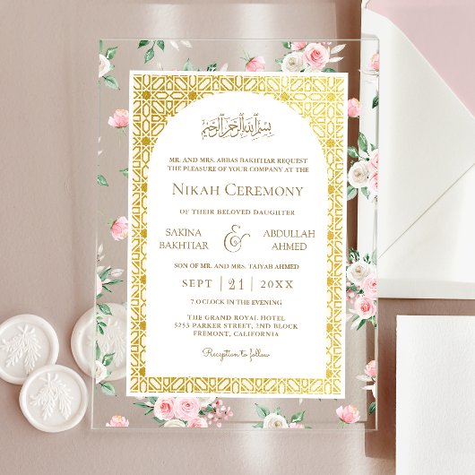 Blush Roze Bloemen Goud Patroon Moslim Bruiloft Acryl Uitnodigingen