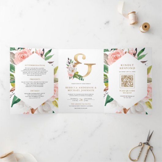 Blush Roze Bloemen Gouden Ampersand QR Code Bruilo Drieluik Uitnodiging (Binnen)