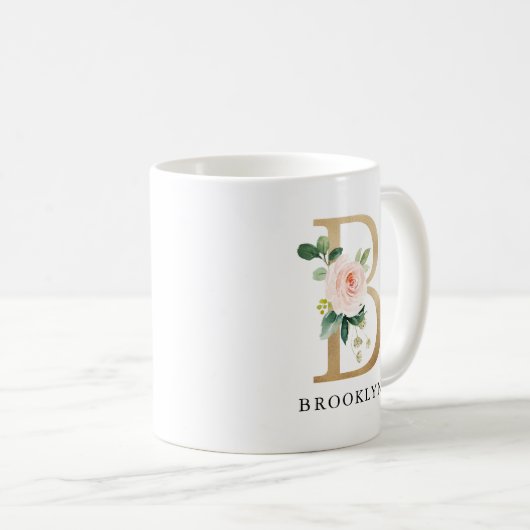 Blush Roze Bloemen & Gouden Letter B Monogram Koffiemok (Voorkant rechts)