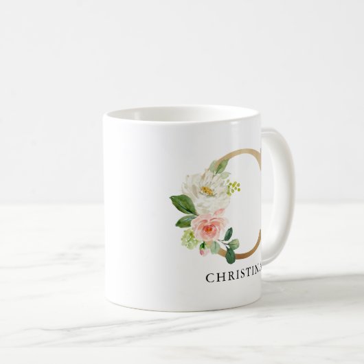 Blush Roze Bloemen & Gouden Letter C Monogram Koffiemok (Voorkant rechts)