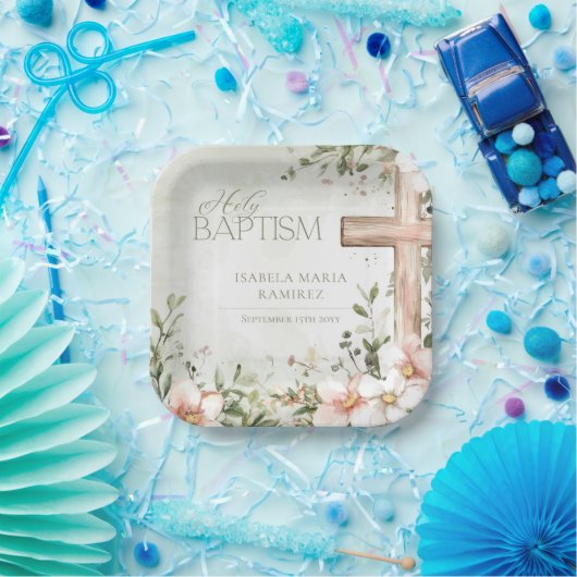 Blush roze bloemen houten kruis doop groen papieren bordje (Feest)