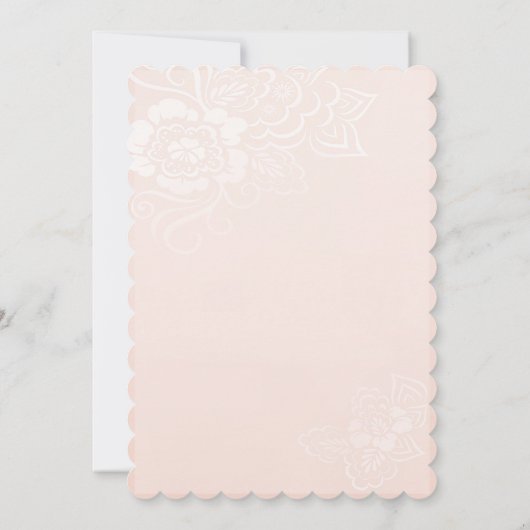 Blush Roze Bloemen Kant Quinceanera Uitnodiging (Achterkant)