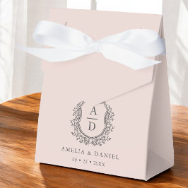 Blush Roze Bloemen Monogram Bruiloft Crest Modern Bedankdoosjes