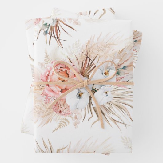 Blush Roze Bloemen Pampas Grass Patroon Elegant Inpakpapier Vel (In situ)