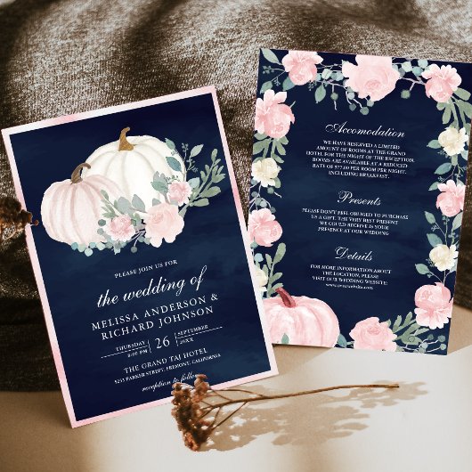 Blush Roze Bloemen Pompoen Alles in Een Navy Weddi Kaart
