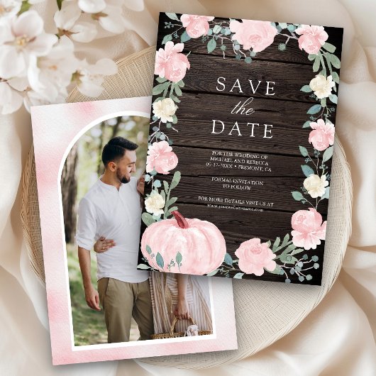 Blush Roze Bloemen Pompoen Schuur Hout Foto bruilo Save The Date