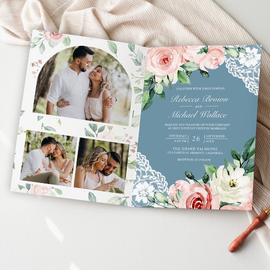 Blush Roze Bloemendetail Stof Blauw QR Code Trouwe