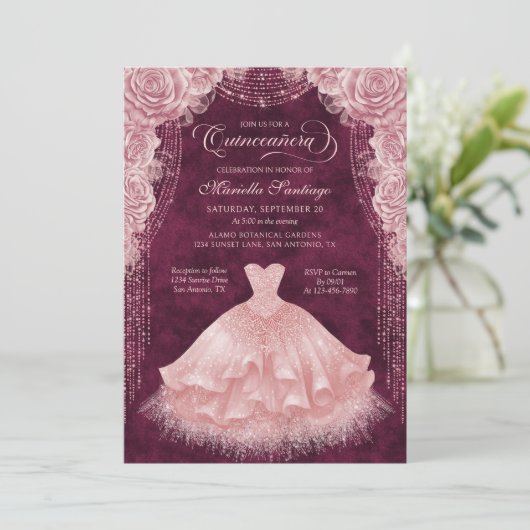 Blush roze bloemenjurk Quinceanera uitnodiging (Staand voorkant)