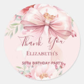 Blush roze boog bloemen dank je verjaardag ronde sticker (Voorkant)