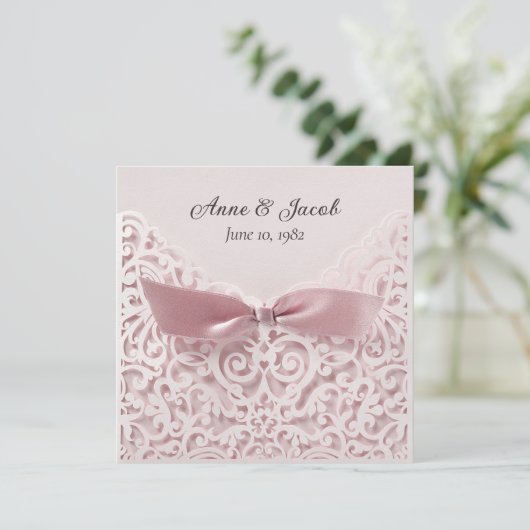Blush roze bus op Lace Vow Renewal Kaart (Staand voorkant)