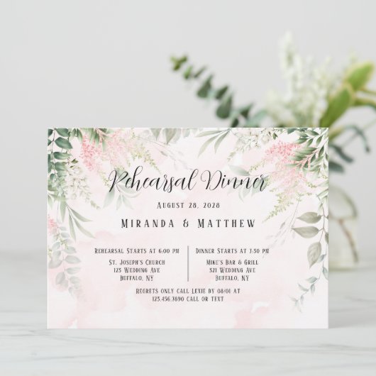 Blush Roze Chic Florals Greenery Rehearsal Dinner Kaart (Staand voorkant)