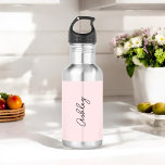 Blush roze cursieve tekst legant waterfles<br><div class="desc">Blush Pink Elegant Water Bottle met de optie om naam toe te voegen met prachtige kalligrafische tekst. Meer producten met dit ontwerp staan in het collectie hieronder.</div>