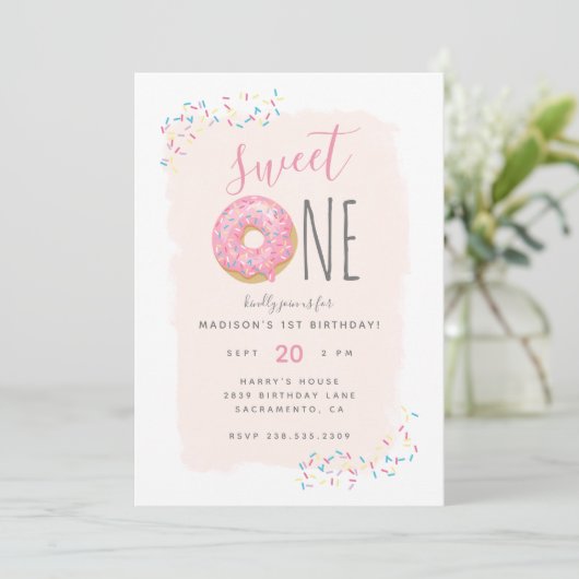 Blush | Roze Doughnut Sprinkle Sweet 1ste verjaard Kaart (Staand voorkant)