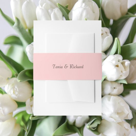 Blush Roze Eenvoudige Gestileerde Naam Wedding Uitnodigingen Wikkel