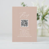 Blush Roze Elegant Script Eenvoudige QR Bruiloft R RSVP Kaartje (Staand voorkant)