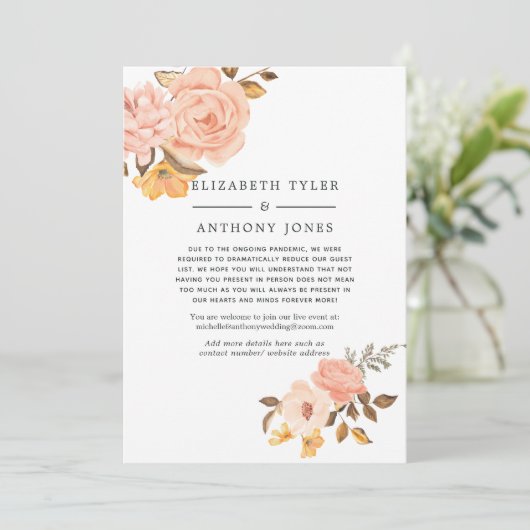 Blush roze en Gold Wedding Reduced Guest List Aankondiging (Staand voorkant)
