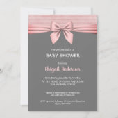 Blush Roze en Gray Bow Baby shower Invitation Kaart (Voorkant)