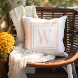 Blush roze en White Classic Square Monogram Buitenkussen<br><div class="desc">Ontwerp uw eigen douane gooit kussen in om het even welke kleurencombinatie om met uw huisdecor in om het even welke ruimte perfect te coördineren! Gebruik de ontwerphulpmiddelen om de achtergrondkleur en de vierkante grenskleur te veranderen, of voeg uw eigen tekst toe om een naam, een monogram initiaal of een...</div>