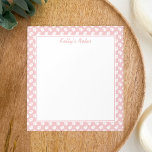 Blush roze en White Dog Paws Pattern & Jouw tekst Notitieblok<br><div class="desc">Het midden is wit en de rand is wazig roze met een patroon van witte hondenpootafdrukken. Er is ook een personaliseerbaar tekstgebied op de bovenkant in roze mooie manuscriptdoopvont.</div>