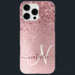 Blush Roze geborsteld metaal Glitter Monogram Naam iPhone 16 Pro Max Hoesje<br><div class="desc">Pas dit trendy chassis voor telefoongesprekken eenvoudig aan met een  zwarte roze mousserende glitter op een lichtroze,  geborstelde metalen achtergrond.</div>