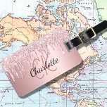 Blush roze glitter druppelt monogram naam bagagelabel<br><div class="desc">Een lichtroze,  stoffige roos met metalen achtergrond,  versierd met faux glitter-druppels,  met een uitdruppelende verf. Pas een naam aan en voeg deze toe,  uw monogram initialen. Je contactgegevens op de achterkant.</div>