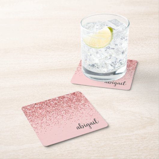 Blush roze glitter Sparkle Moderne Monogram Party Kartonnen Onderzetters (Insitu)
