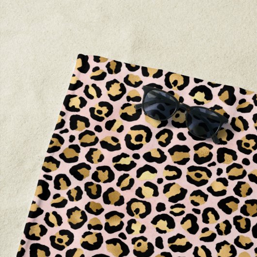 Blush roze Gold Black leopard-printer Strandlaken (In situ)