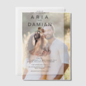 Blush roze grijs bloemenpaar foto Bruiloft Vellum Uitnodigingen (Offset (Koppel))