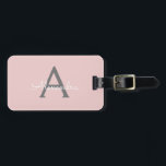 Blush roze grijze meisjesmonogram Naam Modern Bagagelabel<br><div class="desc">Blush Pink and Grey Monogram Voeg je eigen naam Script Bagagetas Label De tas label maakt de perfecte lieve 16 jarige,  bruiloft,  vrijgezellenfeest,  baby shower of vrijgezellenfeest cadeau voor iemand het versieren van haar kamer in stijl.</div>