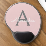 Blush roze grijze meisjesmonogram Naam Modern Gel Muismat<br><div class="desc">Blush Pink and Grey Monogram Voeg je eigen naam Mousepad (Muismat). Dit maakt de perfecte lieve 16 verjaardags-,  bruiloft-,  vrijgezellenfeest-,  jubileum-,  baby shower- of vrijgezellenfeestcadeau voor iemand die van glamluxe en chique stijlen houdt.</div>