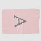Blush roze grijze moderne meisjesmonogram golfhanddoek (Horizontaal)
