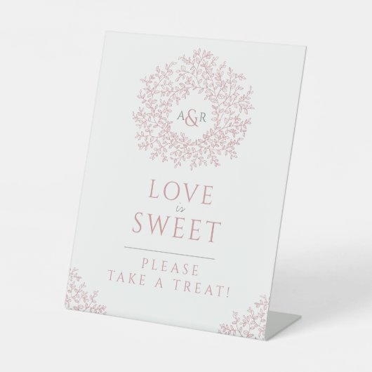 Blush roze handgetekende bladmonogram bruiloft reclamebord met voetstuk (Voorkant)