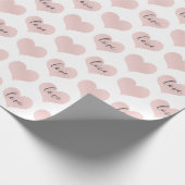 Blush roze harten liefdestekst cadeaupapier (Hoek)