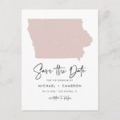 Blush Roze Iowa Map Modern Script Save the Date Aankondigingskaart (Voorkant)