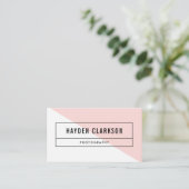 Blush Roze kleurenblok Modern Visitekaartje (Staand voorkant)