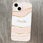 Blush Roze marmer Agate Gold Glitter, speciaal gep Case-Mate iPhone 14 Hoesje<br><div class="desc">Blush roze waterverf grijpt met faux gouden glitter-details om echt in een menigte op te vallen. Verander de naam om aan te passen.</div>