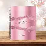 Blush roze metaal gekleurde marmer name 2023 planner<br><div class="desc">Blush roze metaal en roze,  marmer steen print als achtergrond. Personaliseer en voeg jouw naam toe. De naam wordt geschreven met een modern handgeschreven stijlmanuscript met letters.</div>