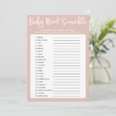 Blush roze moderne baby shower word scramble game kaart (Staand voorkant)