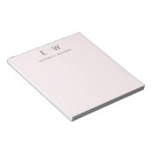 Blush Roze Moderne Minimalistische Monogram Naam Notitieblok (Schuin)