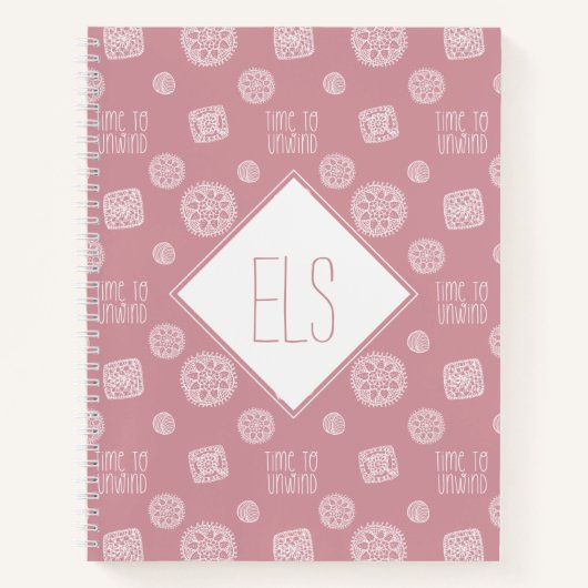 Blush roze monogram Tijd tot Unwind Crochet Notitieboek (Voorkant)