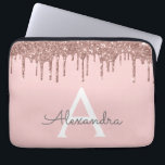 Blush roze rood Glitter Sparkle Monogram Laptop Sleeve<br><div class="desc">Blush Pink - Roos Gold Faux Dripping Modern en Elegant Girly Glitter en Sparkle Elegant Monogram Hoesje. Dit hoesje kan worden aangepast om uw initiaal en voornaam op te nemen.</div>