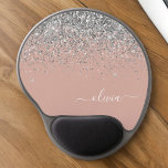 Blush roze rood zilver Glitter Monogram Gel Muismat<br><div class="desc">Roos Gold - Blush roze en Silver Sparkle Glitter Monogram Name and Initiaal Mousepad (Muismat). Dit maakt de perfecte liefhebbende 16 verjaardag,  bruiloft,  vrijgezellenfeest,  verjaardagsdag,  baby shower of vrijgezellenfeest voor iemand die van luxe glam en stijl houdt.</div>