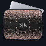 Blush roze roze goudzwart Glitter Monogram Laptop Sleeve<br><div class="desc">Blush Roze - Roos Gold en zwarte faux Glitter en Sparkle Elegant Monogrammed Initialen Hoesje. Dit hoesje kan worden aangepast om uw initiaal en voornaam te omvatten.</div>