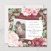 Blush roze rozen bordeauxrode trouwfoto save date magnetische uitnodiging (Voorkant)