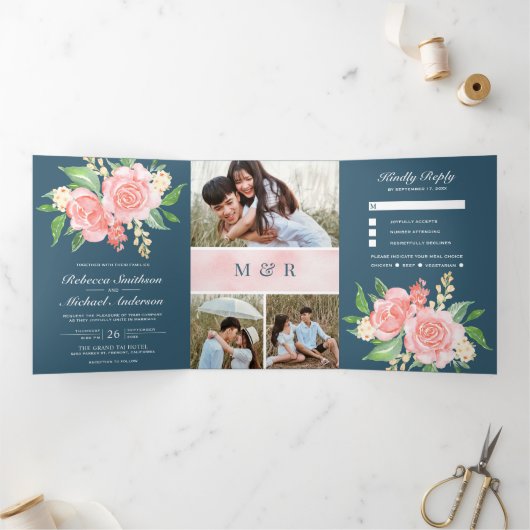 Blush roze rozen foto collage stoffige blauwe brui drieluik uitnodiging (Binnen)