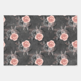 Blush roze rozen op houtskool inpakpapier vel