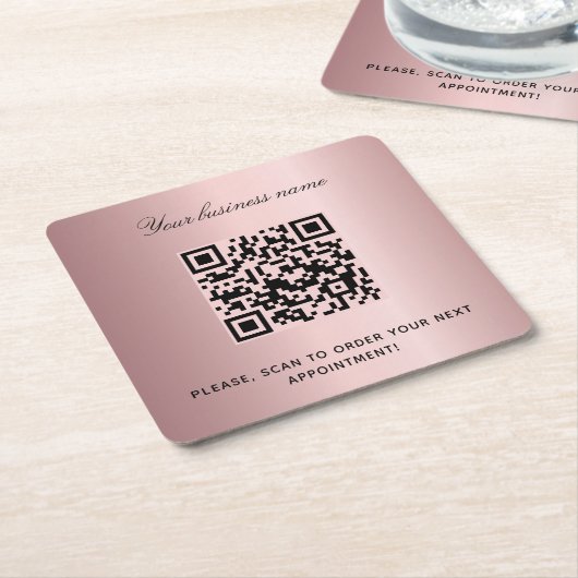 Blush roze salon naam qr code kartonnen onderzetters (Schuin)