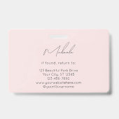 Blush Roze Script Logo Foto Wimper Technicus Badge (Achterkant)